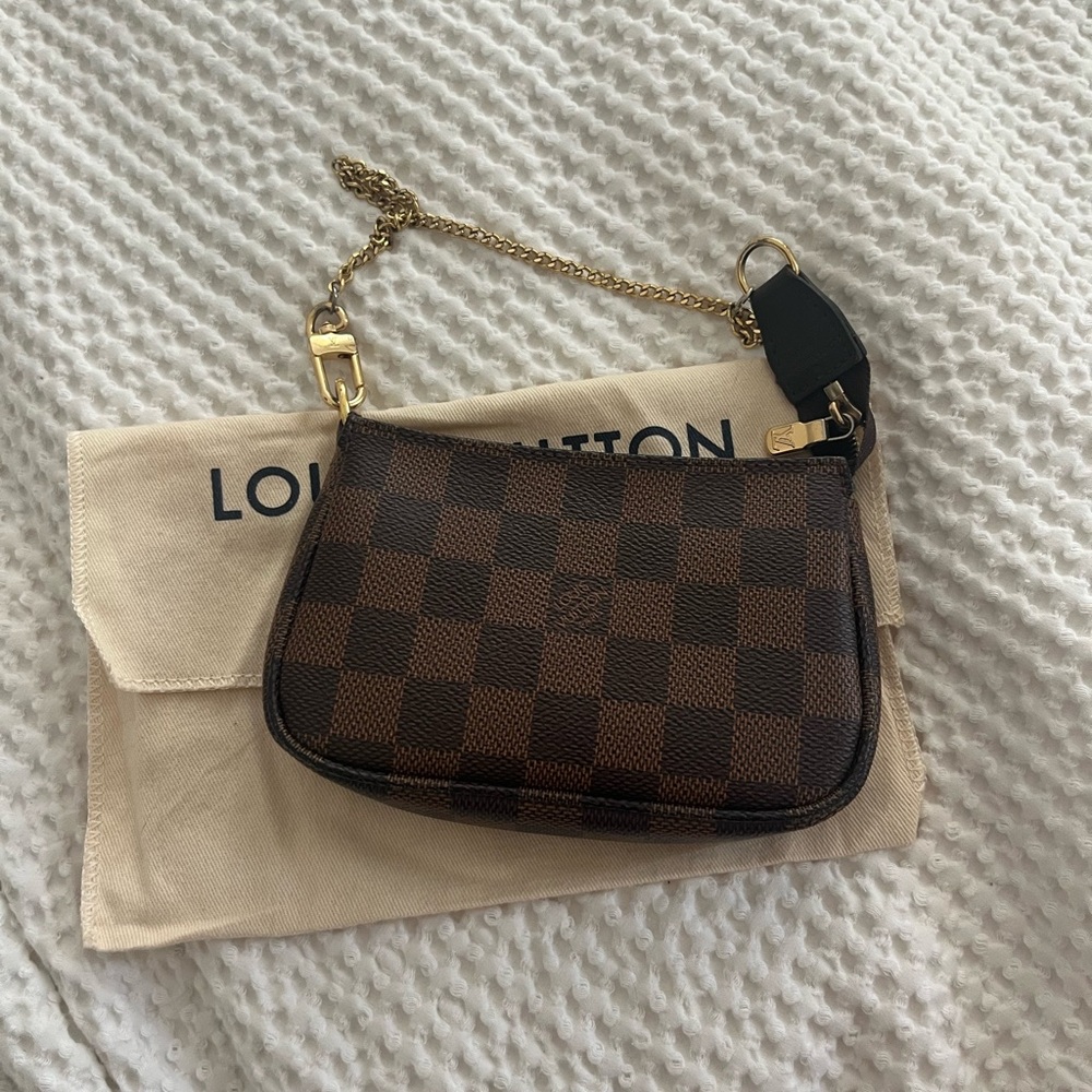 Louis Vuitton Mini Pochette Damier Ebene